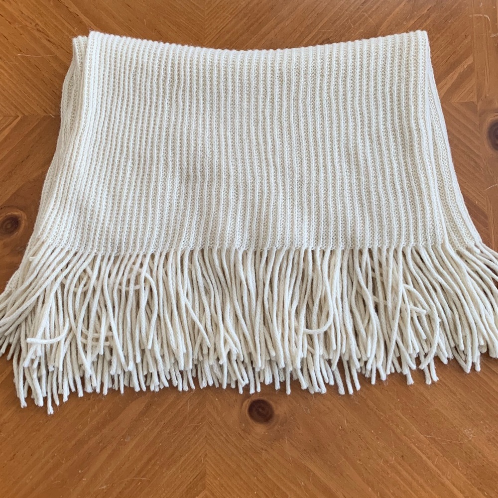 Infinity scarf - Picture 3 of 3